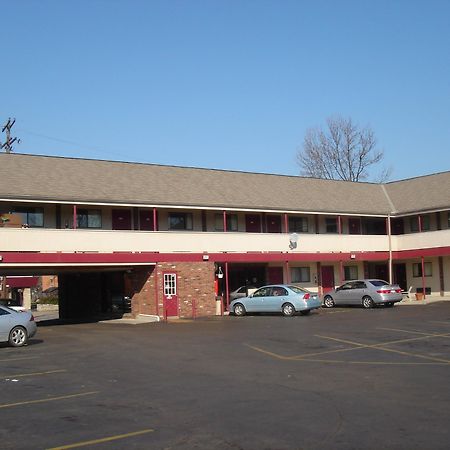 German Village Inn Motel Кълъмбъс Екстериор снимка