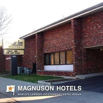German Village Inn Motel Кълъмбъс Екстериор снимка
